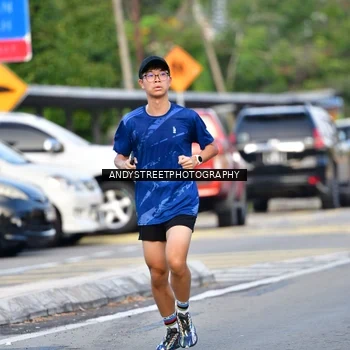 Runner Photo 7646903