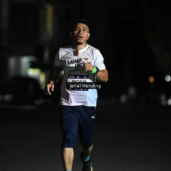 Runner Photo 7646914
