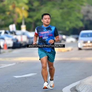 Runner Photo 7646923