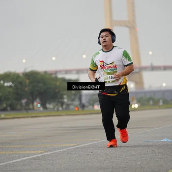Runner Photo 7646926