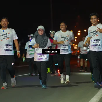 Runner Photo 7646931