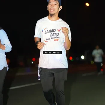 Runner Photo 7646934