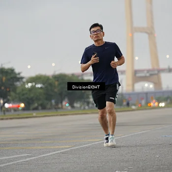 Runner Photo 7646939