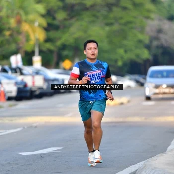 Runner Photo 7646948