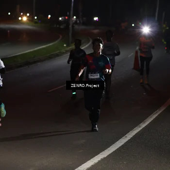 Runner Photo 7646986