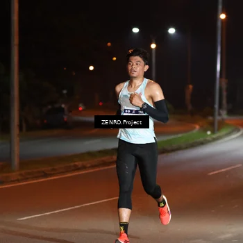 Runner Photo 7646994