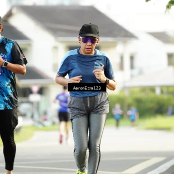 Runner Photo 7647004