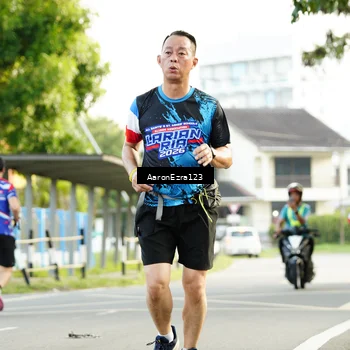 Runner Photo 7647012