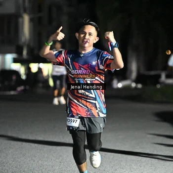 Runner Photo 7647014