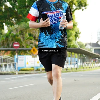 Runner Photo 7647020