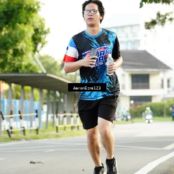 Runner Photo 7647022