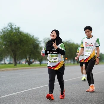 Runner Photo 7647030
