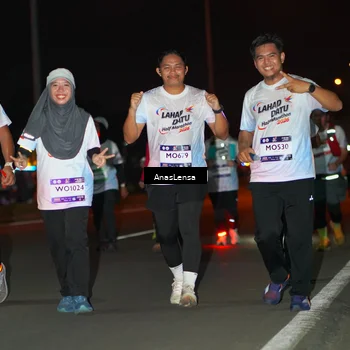 Runner Photo 7647034