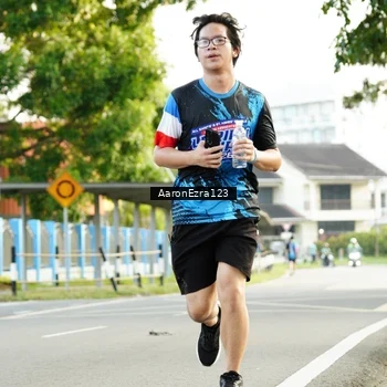 Runner Photo 7647042
