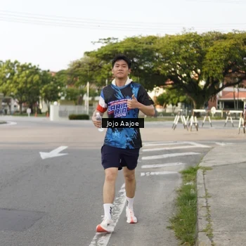 Runner Photo 7647049