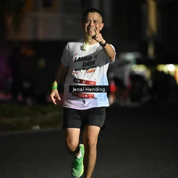 Runner Photo 7647056