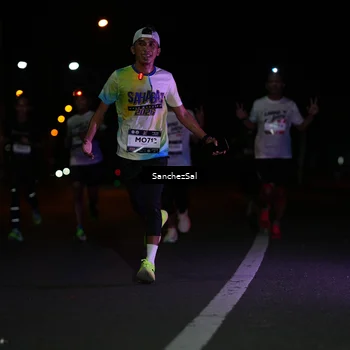 Runner Photo 7647059