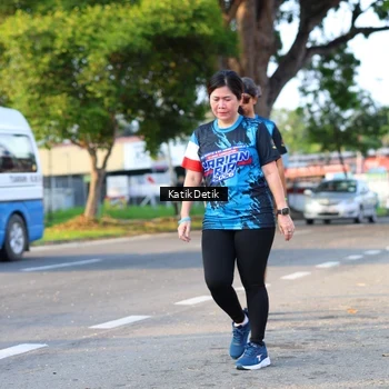 Runner Photo 7647067