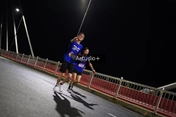 Runner Photo 764709