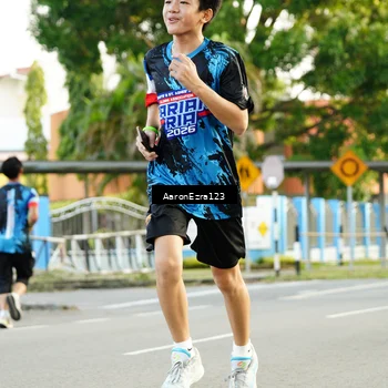 Runner Photo 7647101