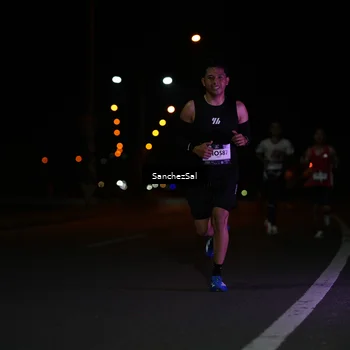 Runner Photo 7647102