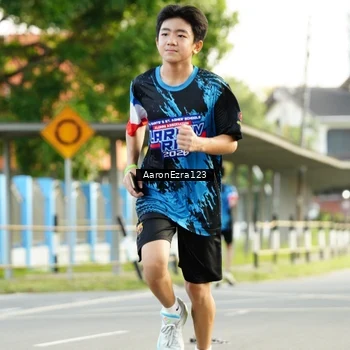 Runner Photo 7647104