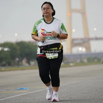 Runner Photo 7647112