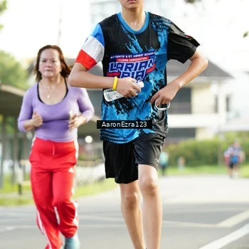 Runner Photo 7647123