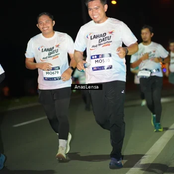 Runner Photo 7647127