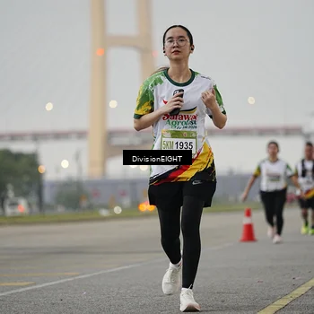 Runner Photo 7647134