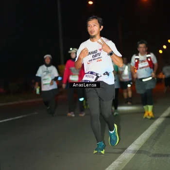 Runner Photo 7647150
