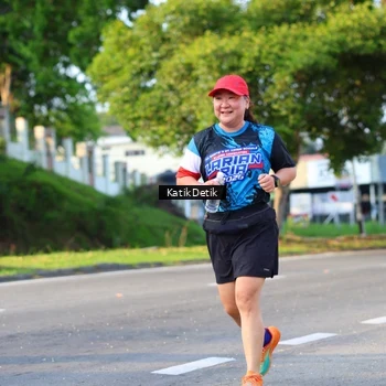 Runner Photo 7647165