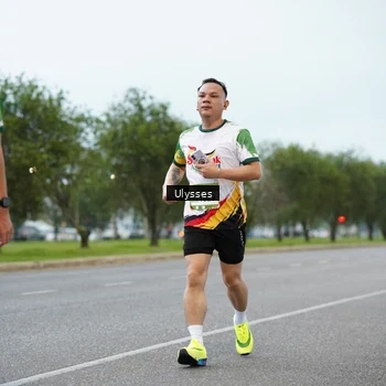 Runner Photo 7647166