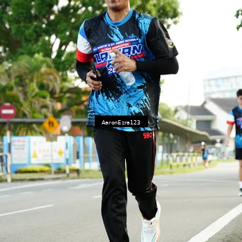 Runner Photo 7647180