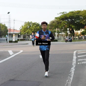 Runner Photo 7647181