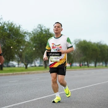 Runner Photo 7647185
