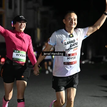 Runner Photo 7647190
