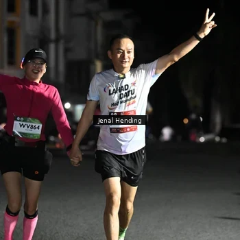 Runner Photo 7647191