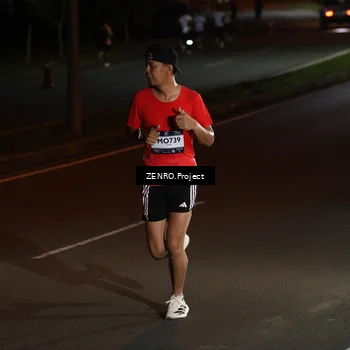 Runner Photo 7647195