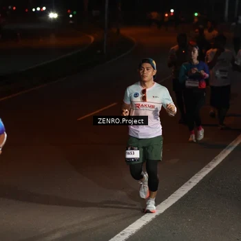 Runner Photo 7647203