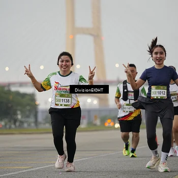 Runner Photo 7647206