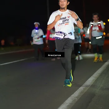 Runner Photo 7647209