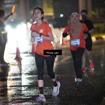 Runner Photo 7647218