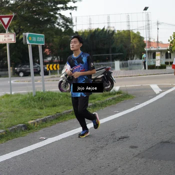 Runner Photo 7647220