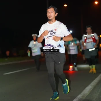 Runner Photo 7647226