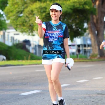 Runner Photo 7647236