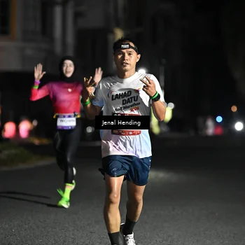 Runner Photo 7647244