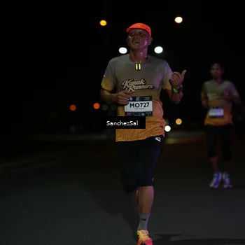 Runner Photo 7647253