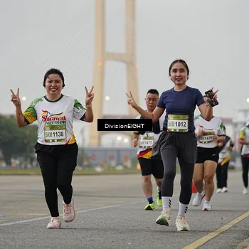 Runner Photo 7647255