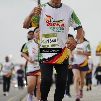 Runner Photo 7647259